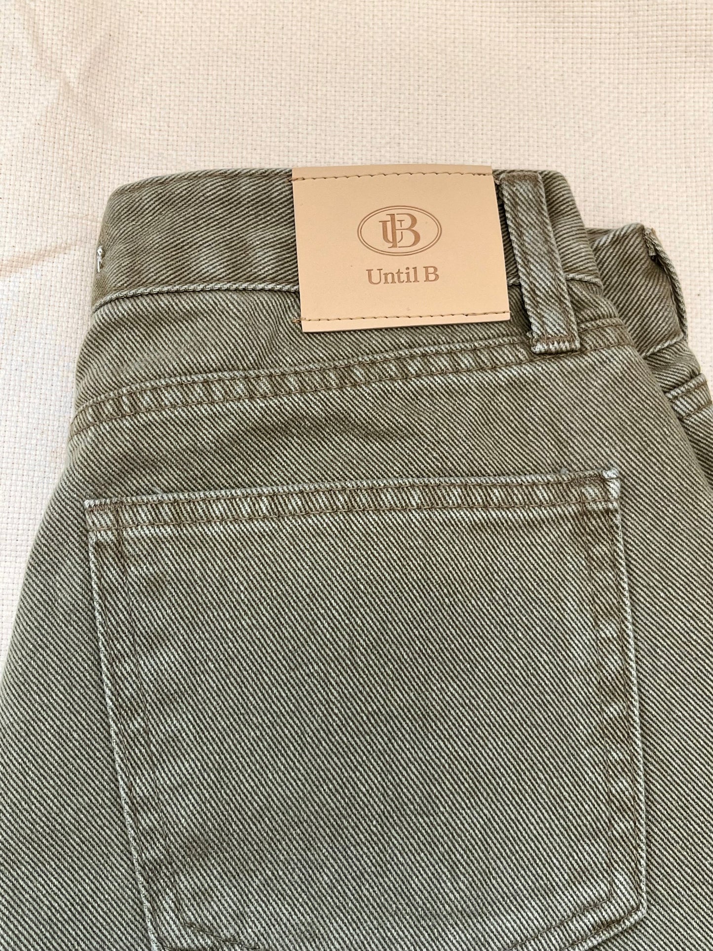 (sale) baggy jeans(s）