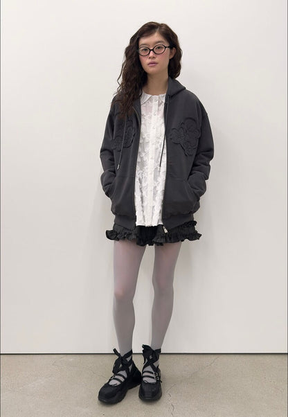 （韓國代購）typeservice flower applique zip hoodie(charcoal)