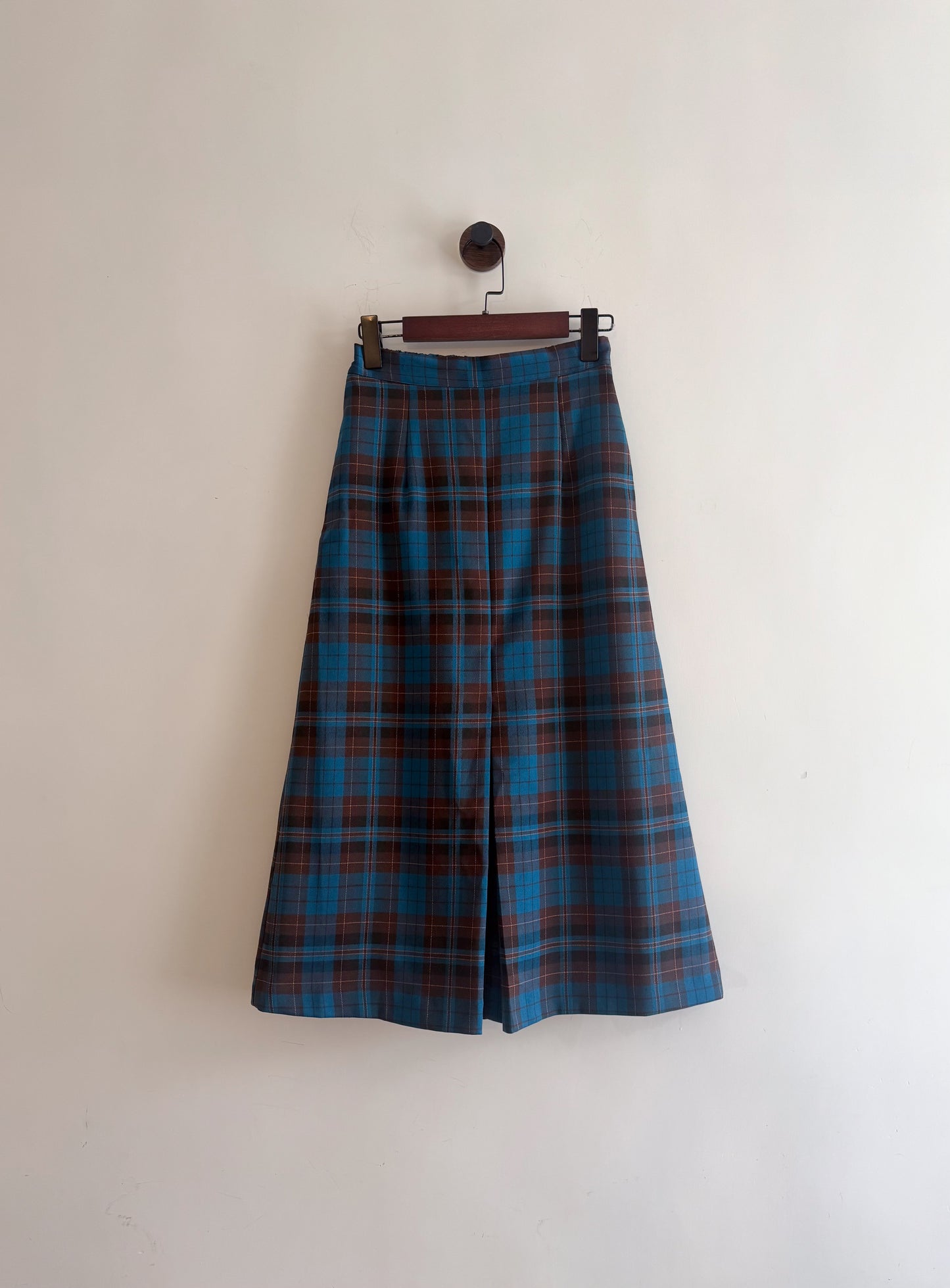 sharp blue checker skirt 現貨