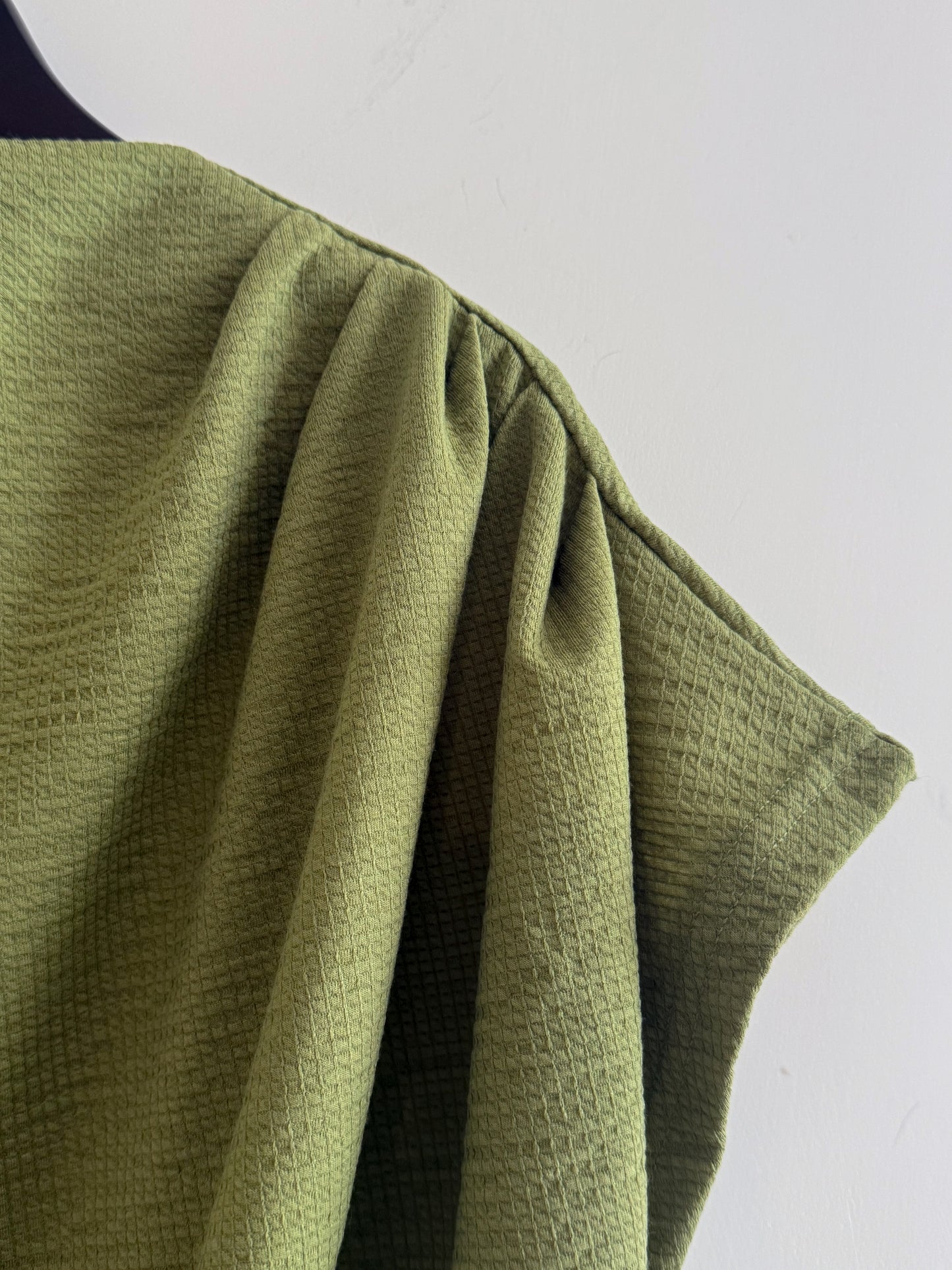 turtle neck tee(white/green) (現貨)