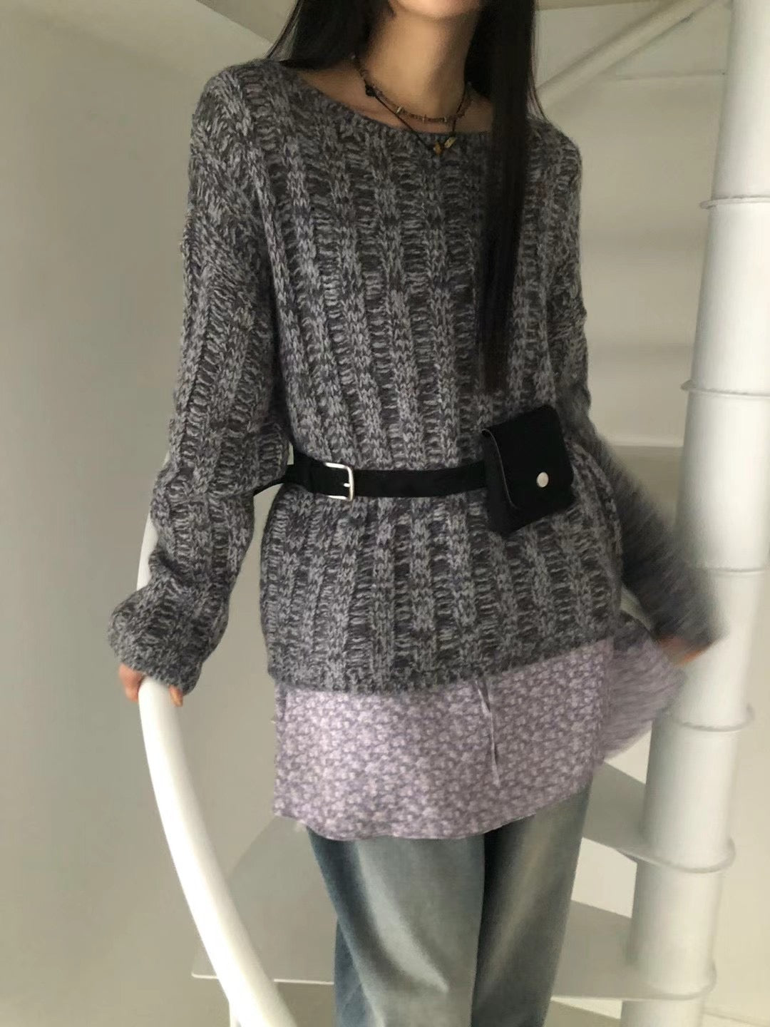 (*pre-order) wide neck knit top(charcoal/beige)