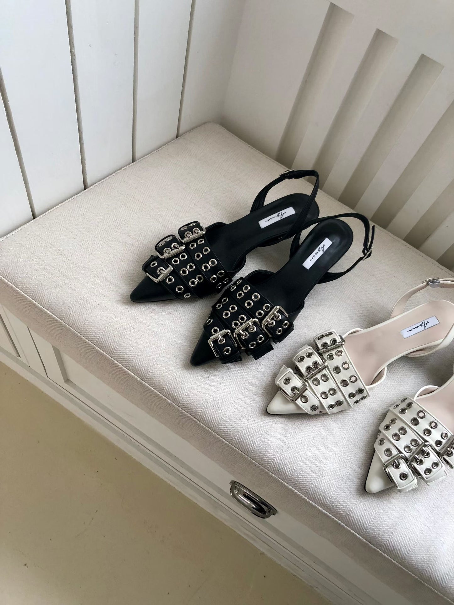 buckle heels(black/ivory)(230-250)