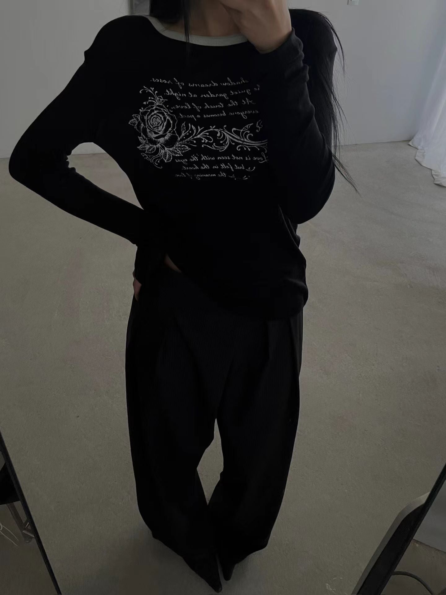 rose tee (ivory/black/charcoal/pink)