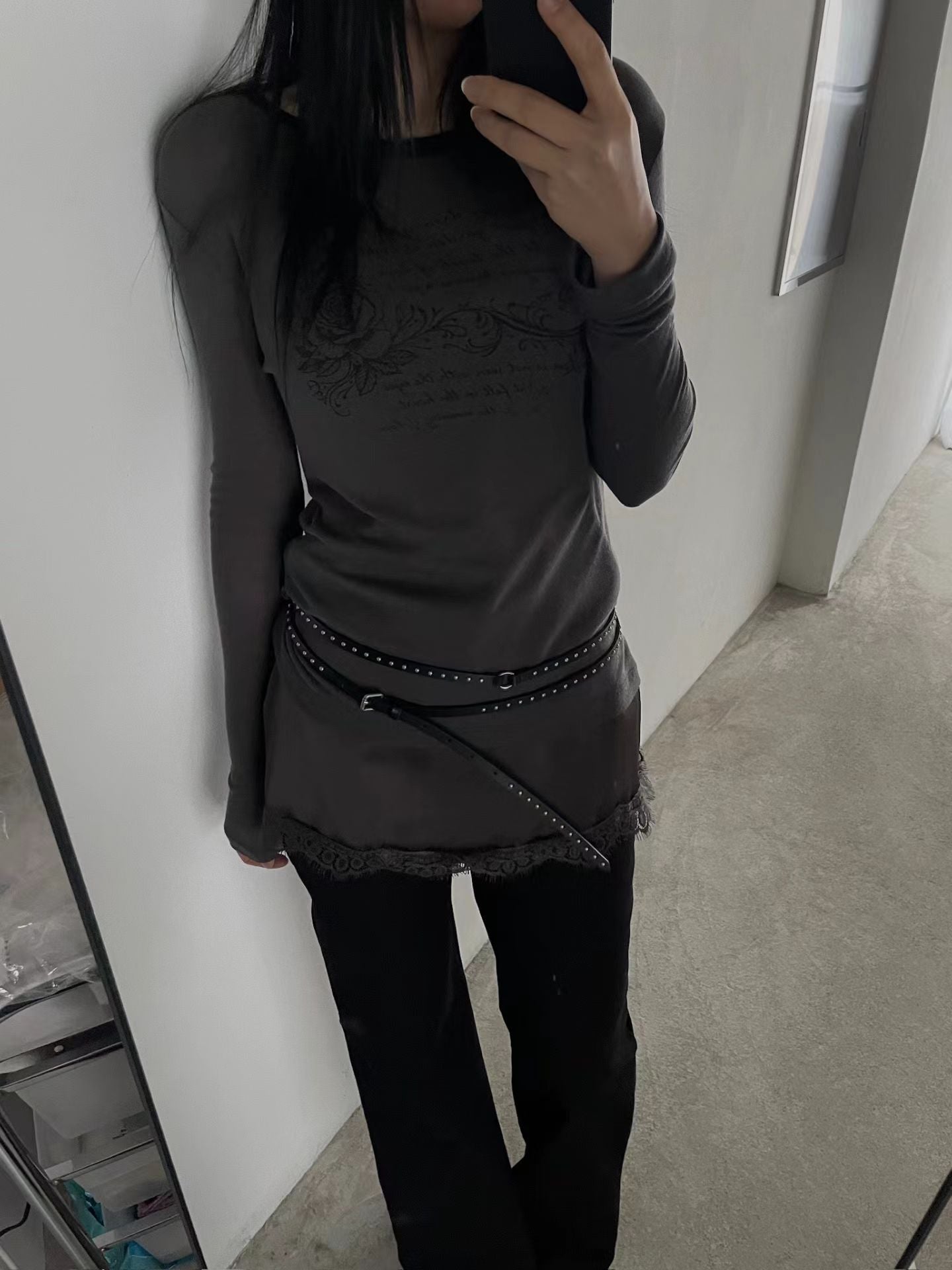 rose tee (ivory/black/charcoal/pink)