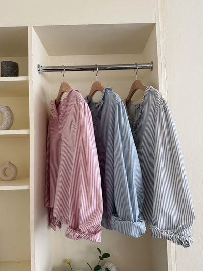 ruffle striped blouse (blue/pink/black)