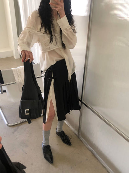 lace crop vest (black/ivory)